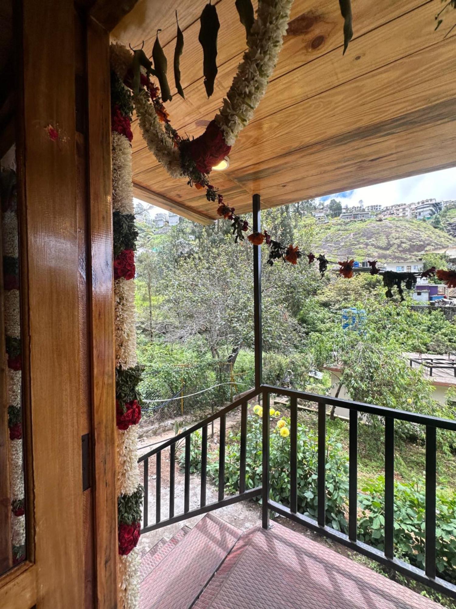 Magica Mount A Frame Wood House Villa Kodaikanal Dış mekan fotoğraf